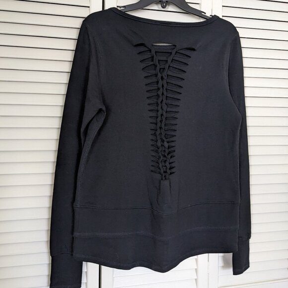 Nanette Lepore sweatshirt style top. - Picture 2 of 4